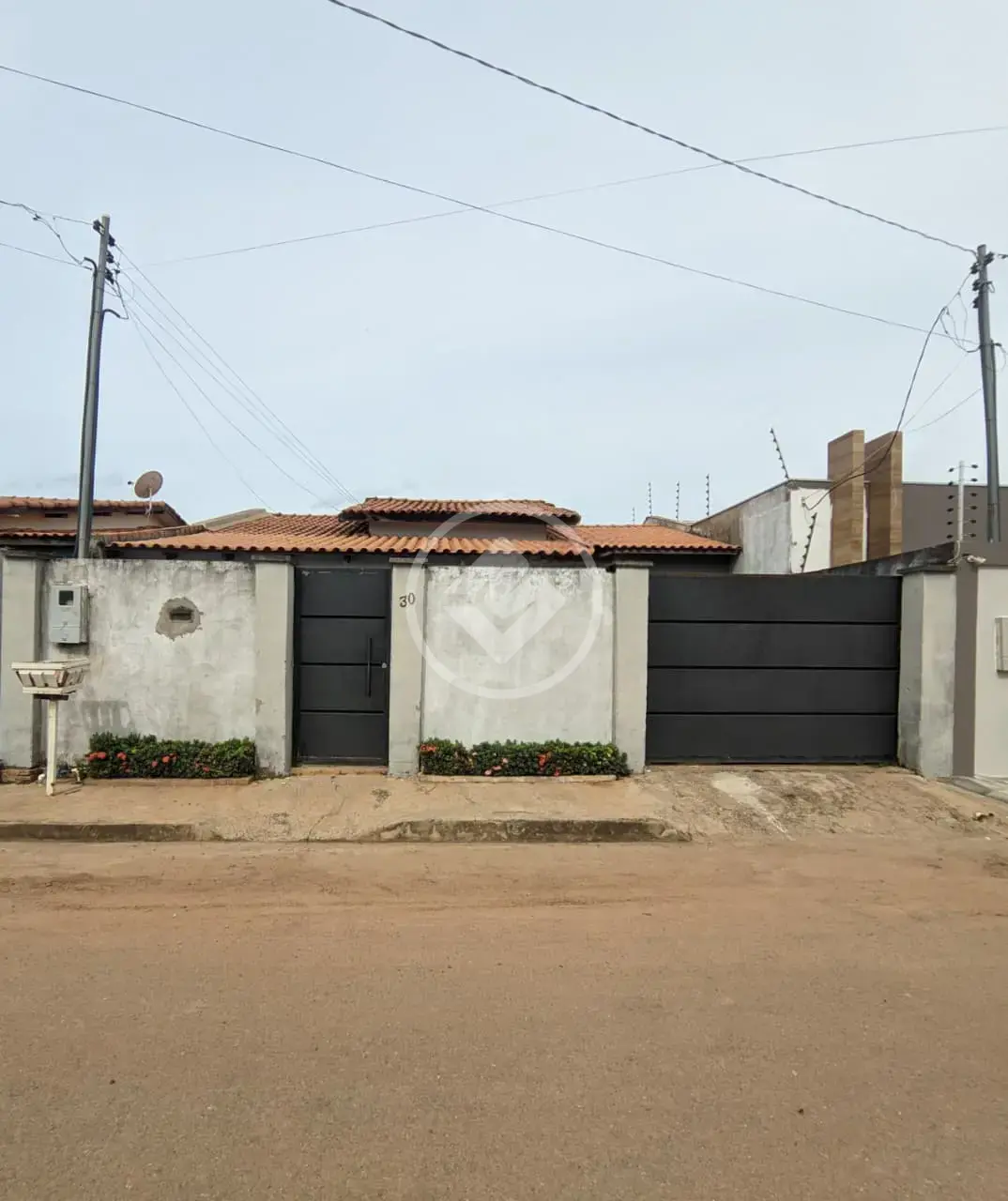 Imagem 1 - Casa em Centro-Sul, Cáceres - MT