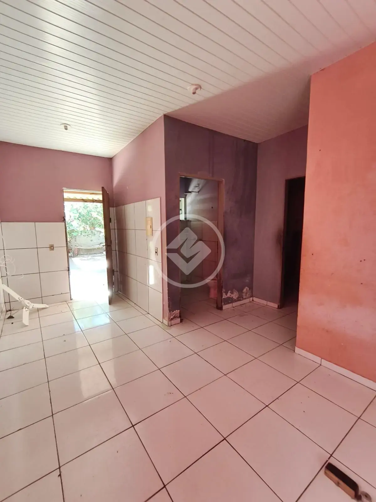 Imagem 1 - Casa em Lobo, Cáceres - MT