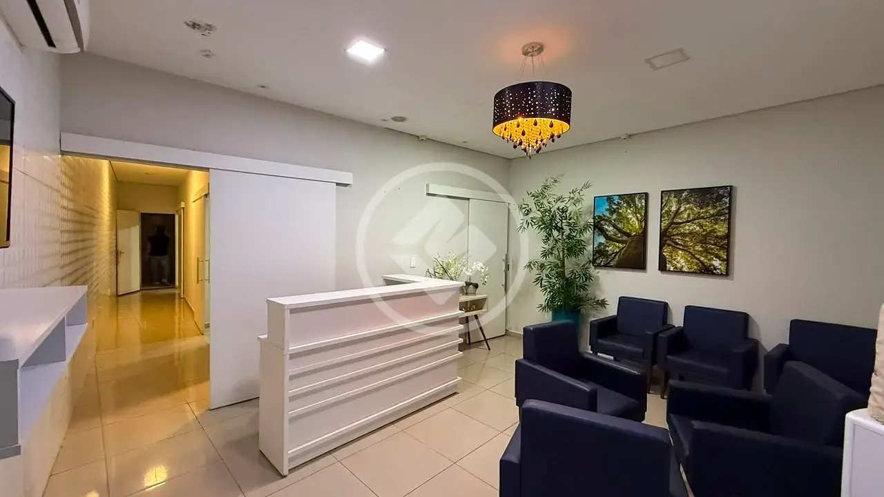 Image 2 - Casa Comercial em Centro, Cáceres - MT