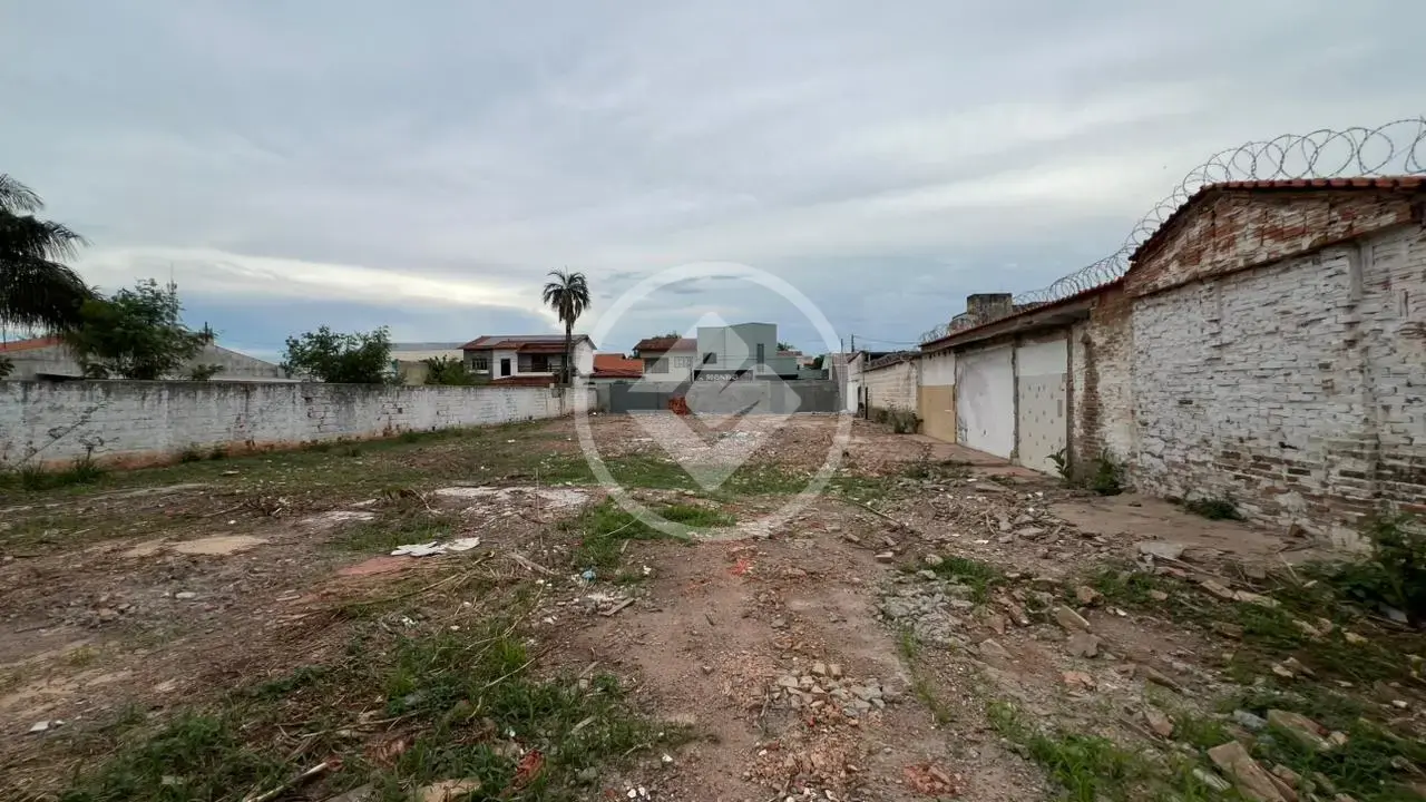 Image 2 - Terreno em Centro, Cáceres - MT