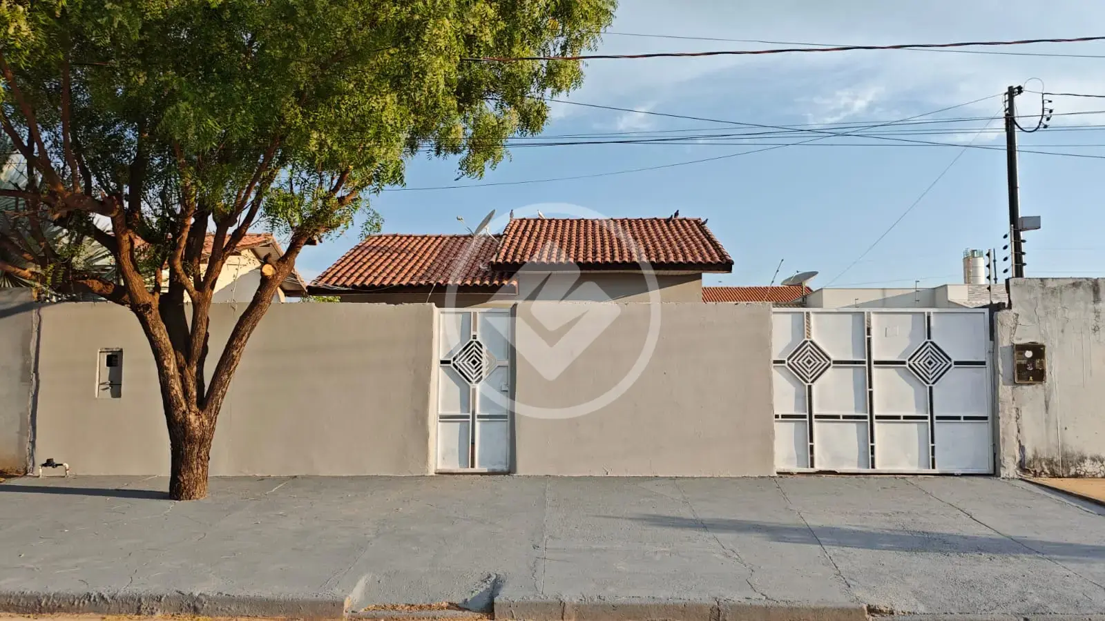 Imagem 1 - Casa em Jardim do Trevo, Cáceres - MT