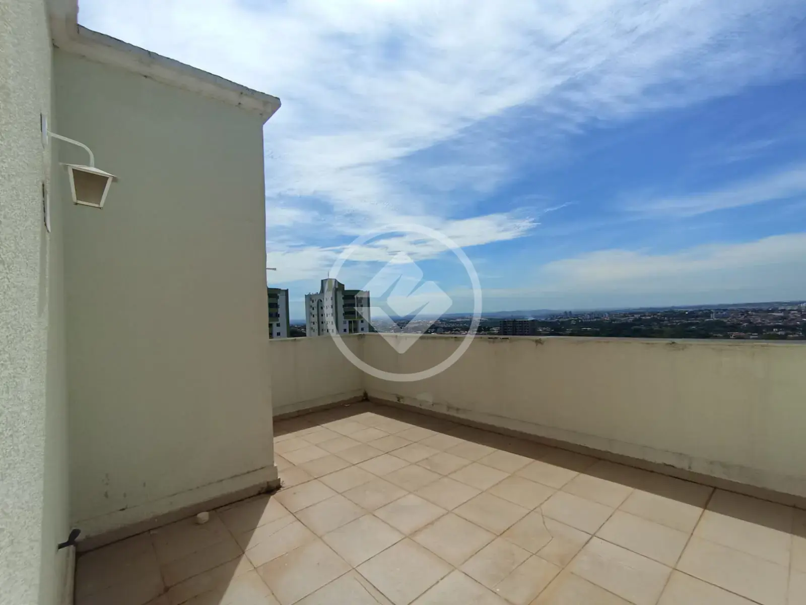 Imagem 2 - Apartamento Duplex em Jardim Luz, Aparecida de Goiânia - GO