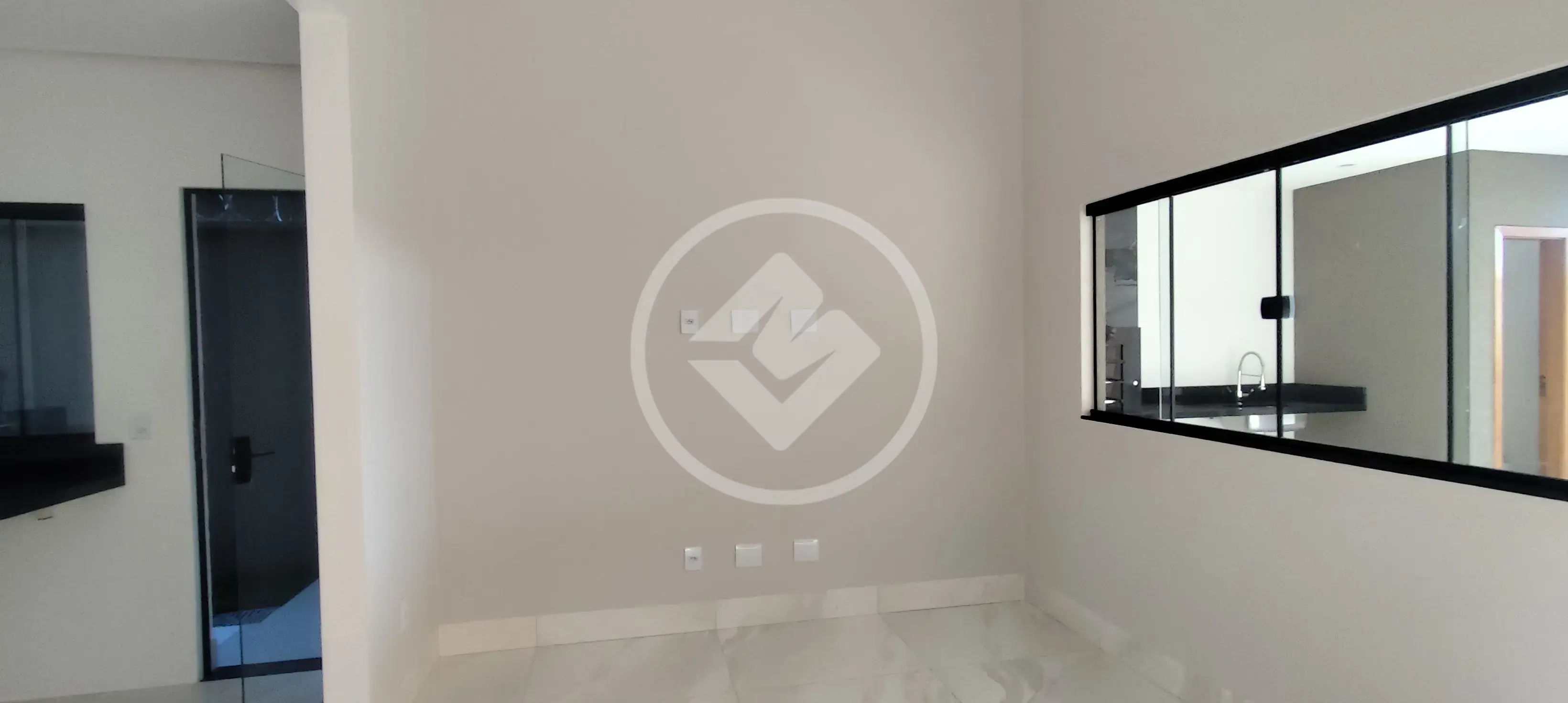 Imagem 4 - Casa em Setor Garavelo, Goiânia - GO