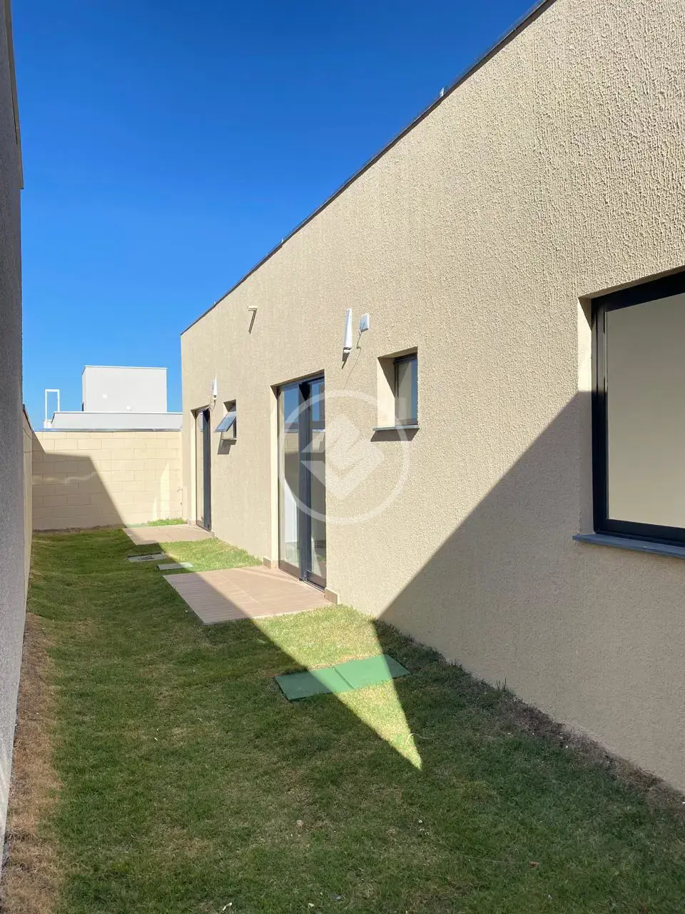 Image 2 - Sobrado Em Condomínio em Residencial Jardins Lyon, Aparecida de Goiânia - GO