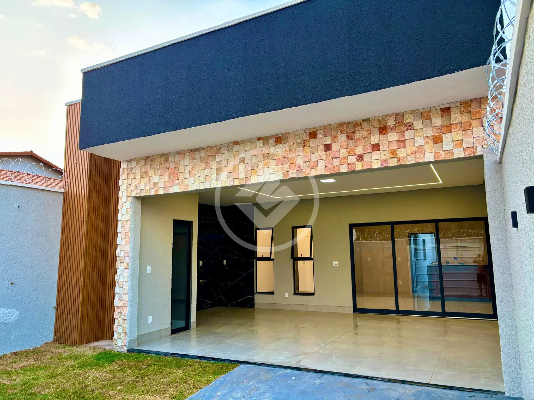 Imagem 1 - Casa em Jardim Buriti Sereno, Aparecida de Goiânia - GO