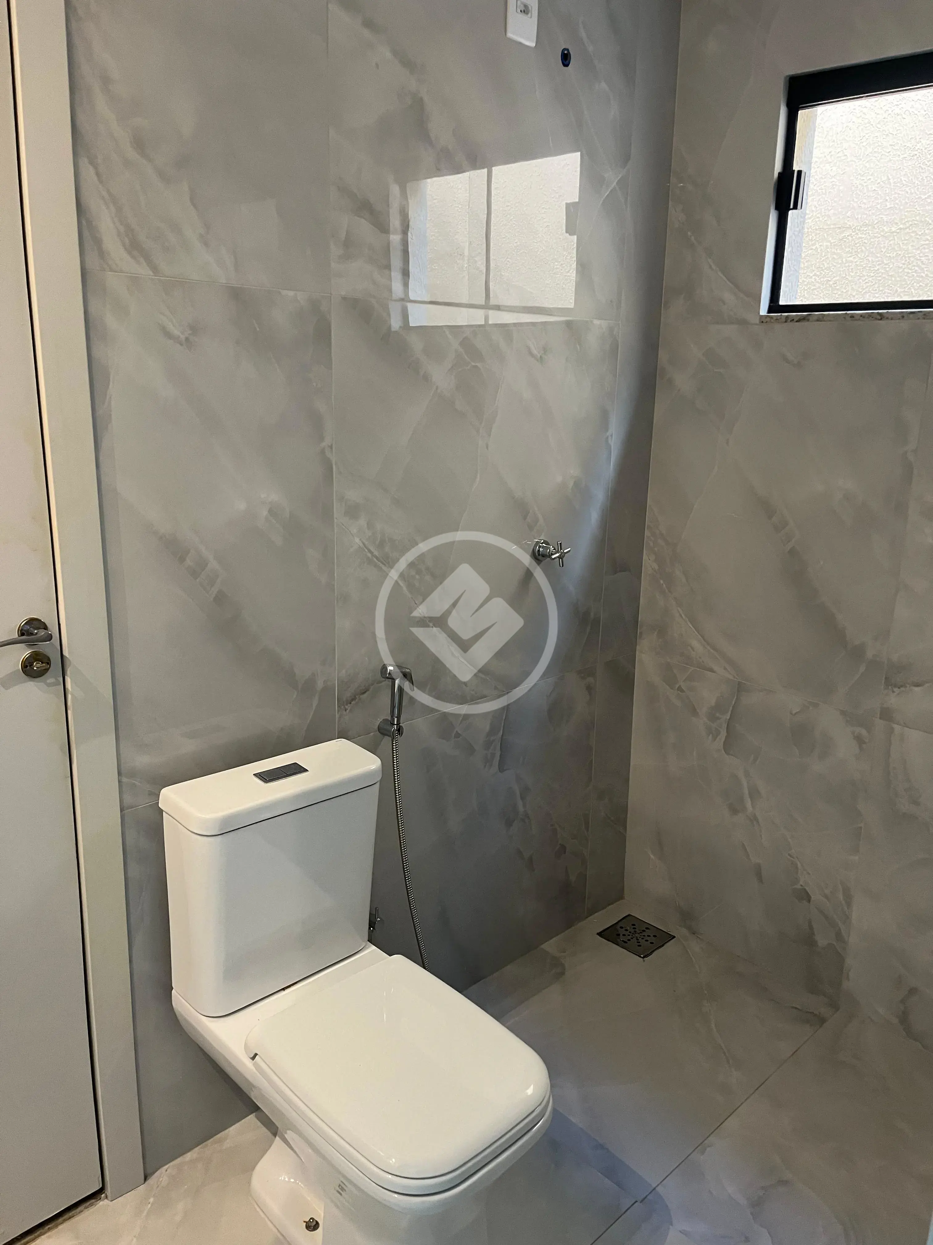 Imagem 2 - Casa em Setor Bueno, Goiânia - GO