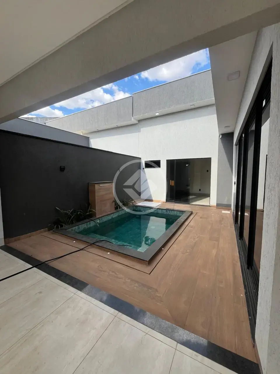 Imagem 1 - Casa em Vila Oliveira, Aparecida de Goiânia - GO