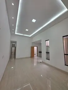 Casa Jardim Tropical, Aparecida de Goiânia - GO — foto 1