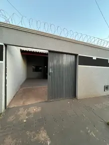 Casa Setor Monte Azul, Senador Canedo - GO — foto 1