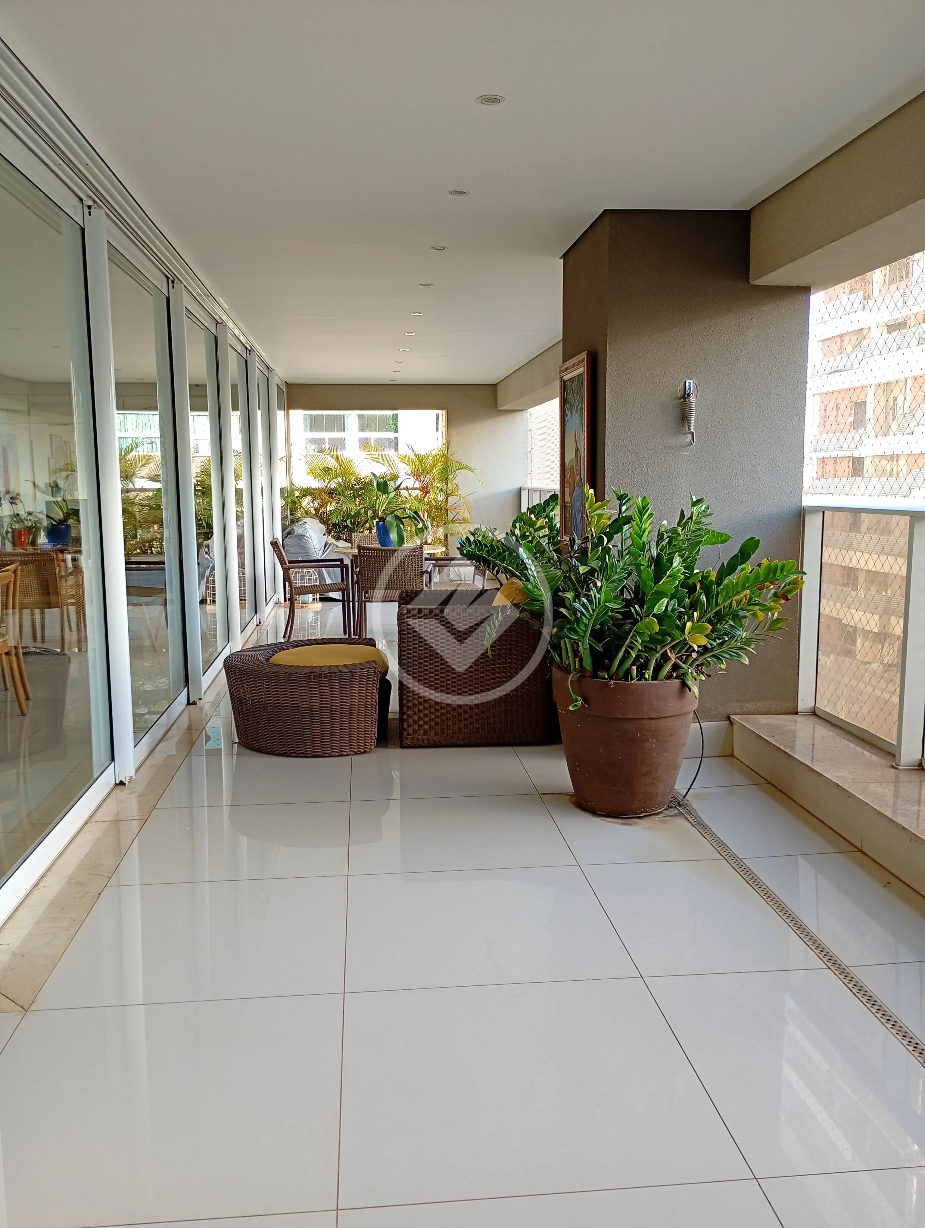 Image 2 - Apartamento em Setor Bueno, Goiânia - GO
