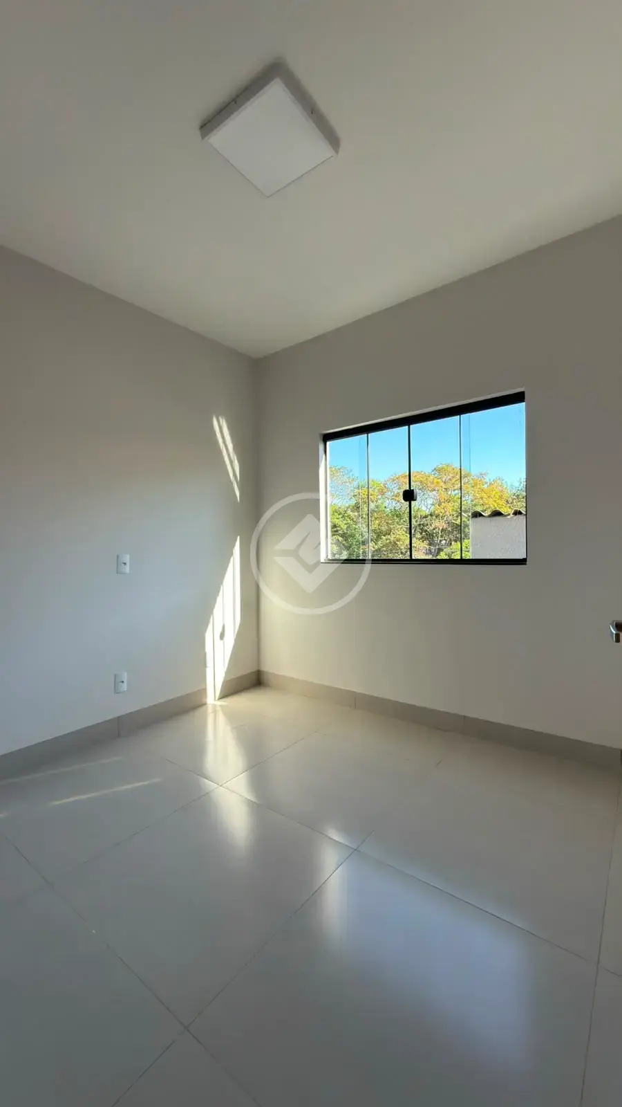 Image 2 - Casa em Santo Hilário, Goiânia - GO