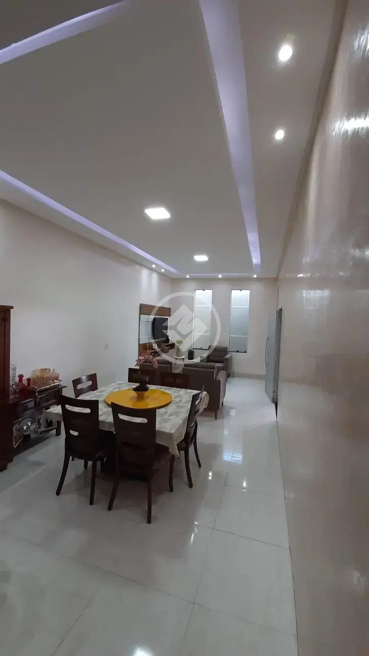 Image 2 - Casa em SETOR NOVO HORIZONTE, Goiânia - GO