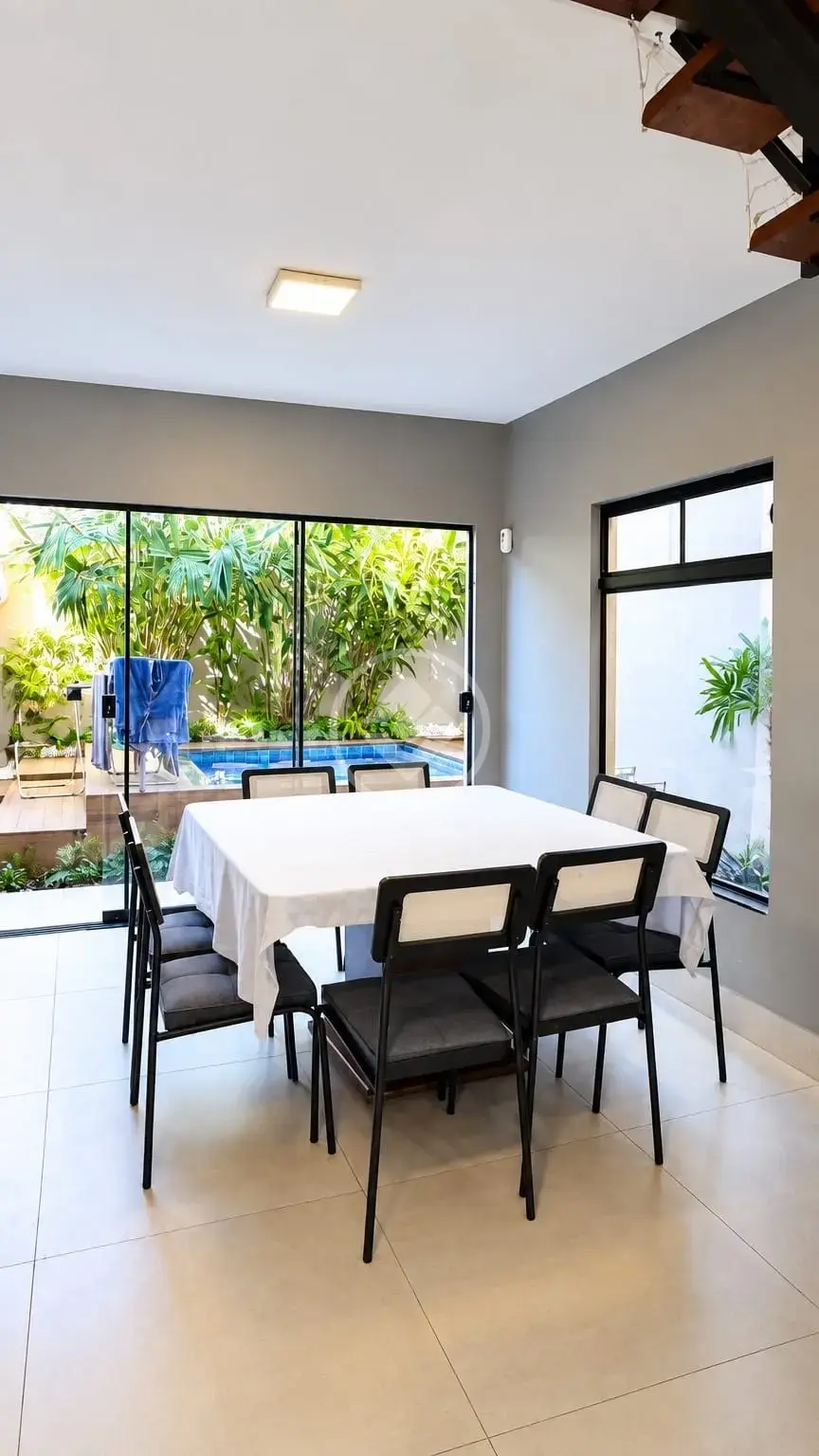 Imagem 1 - Casa em PARQUE ANHANGUERA, Goiânia - GO
