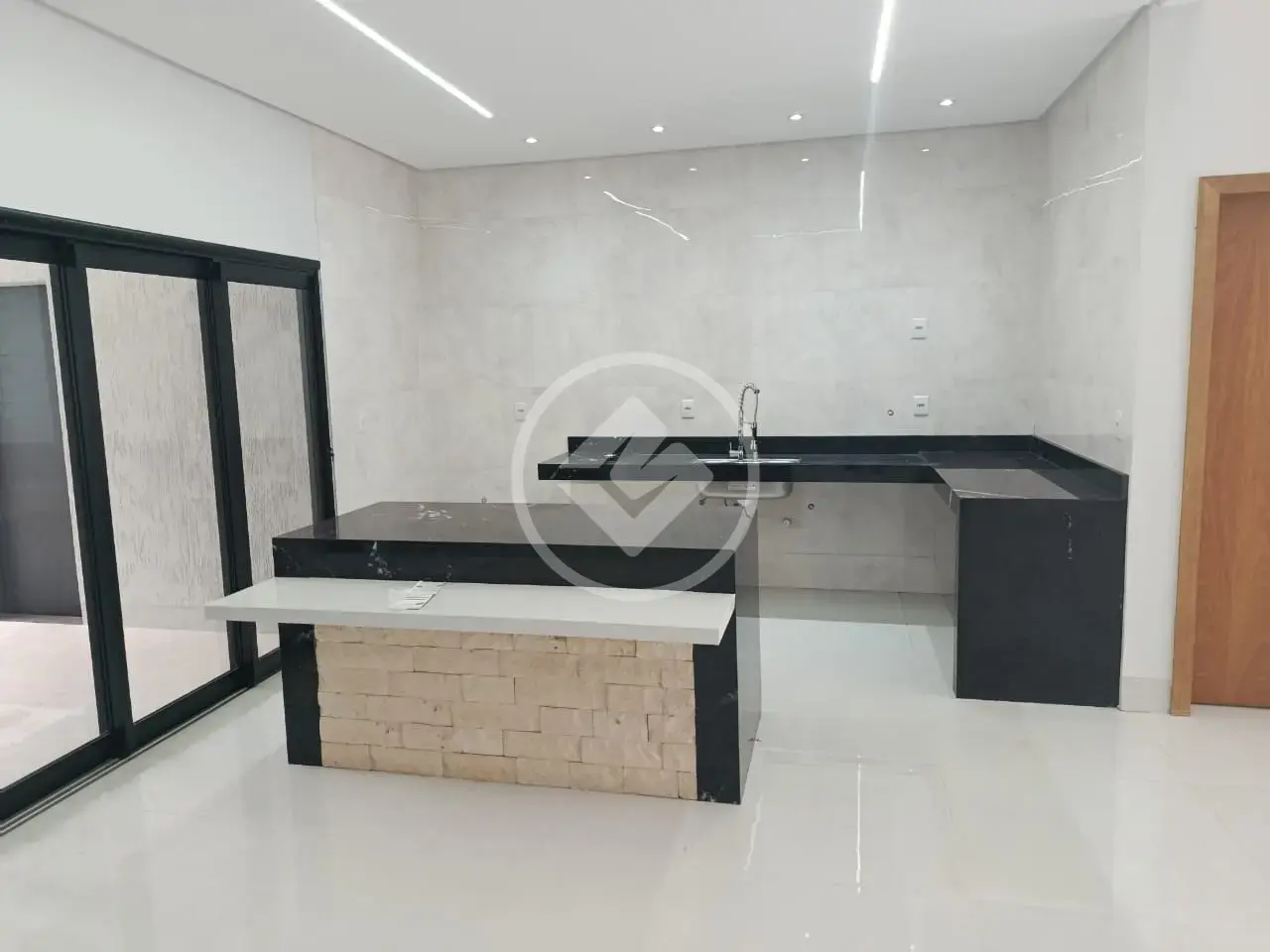 Image 2 - Casa em Anhaguera, Goiânia - GO