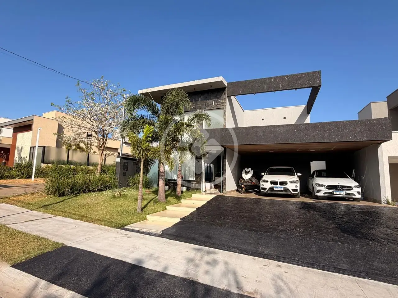 Image 2 - Casa em Residencial Araguaia, Aparecida de Goiânia - GO