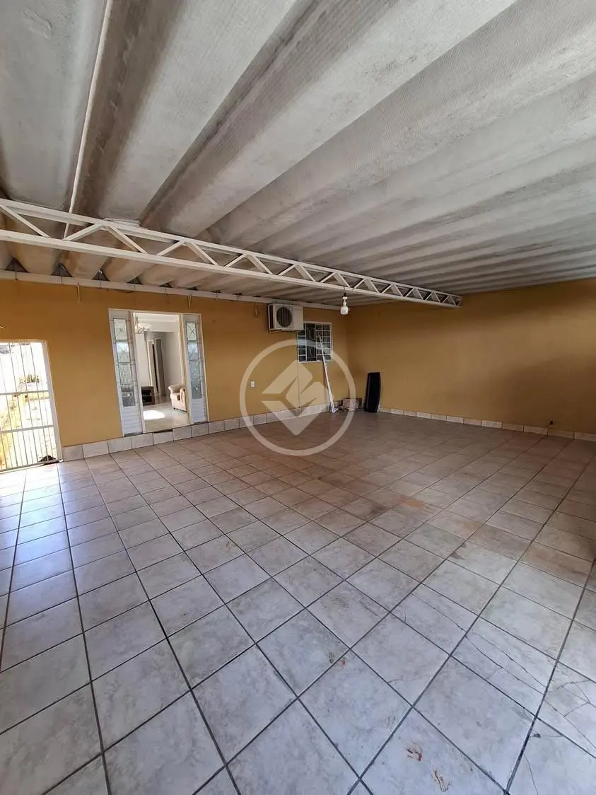 Casa Conjunto Vera Cruz, Goiânia - GO — foto 2