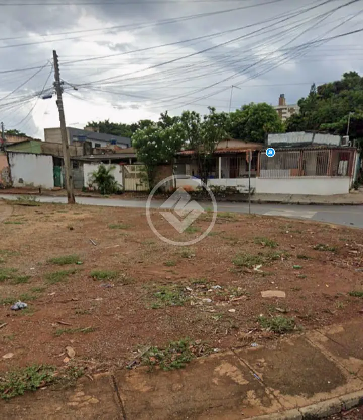 Casa Vila São Tomaz, Aparecida de Goiânia - GO — foto 1