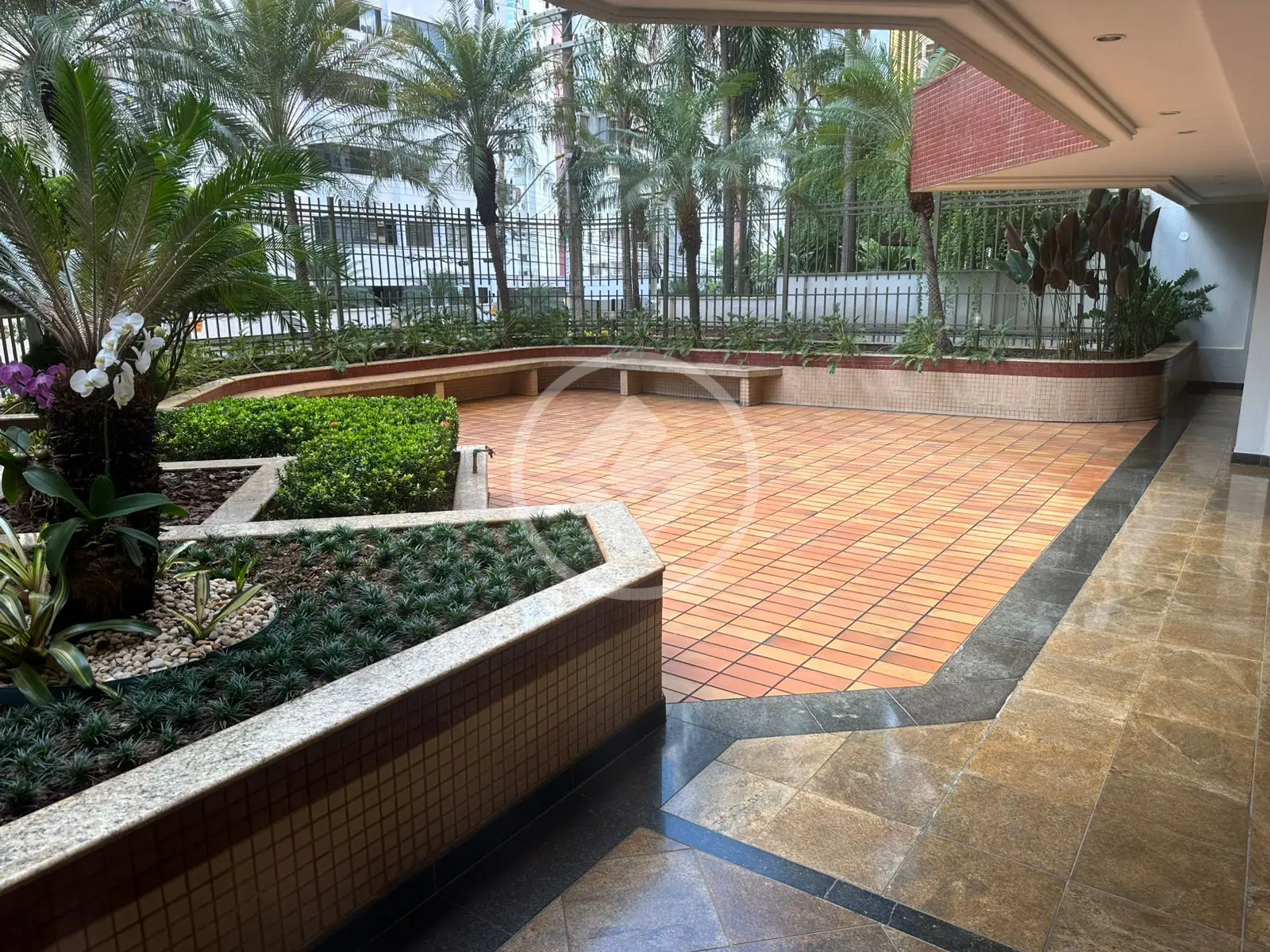 Imagem 2 - Apartamento em Setor Bueno, Goiânia - GO