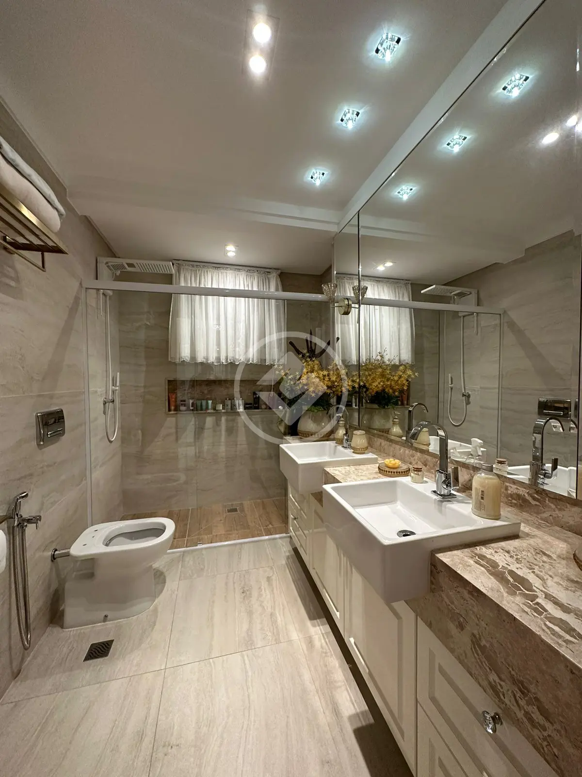 Imagem 2 - Apartamento em Setor Bueno, Goiânia - GO