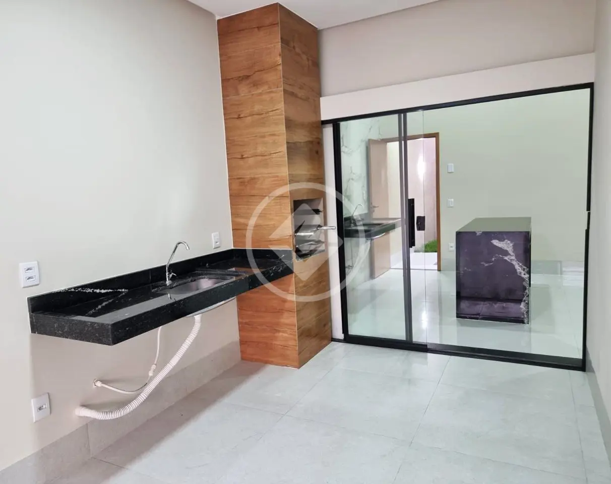Imagem 2 - Casa em Setor Três Marias, Goiânia - GO