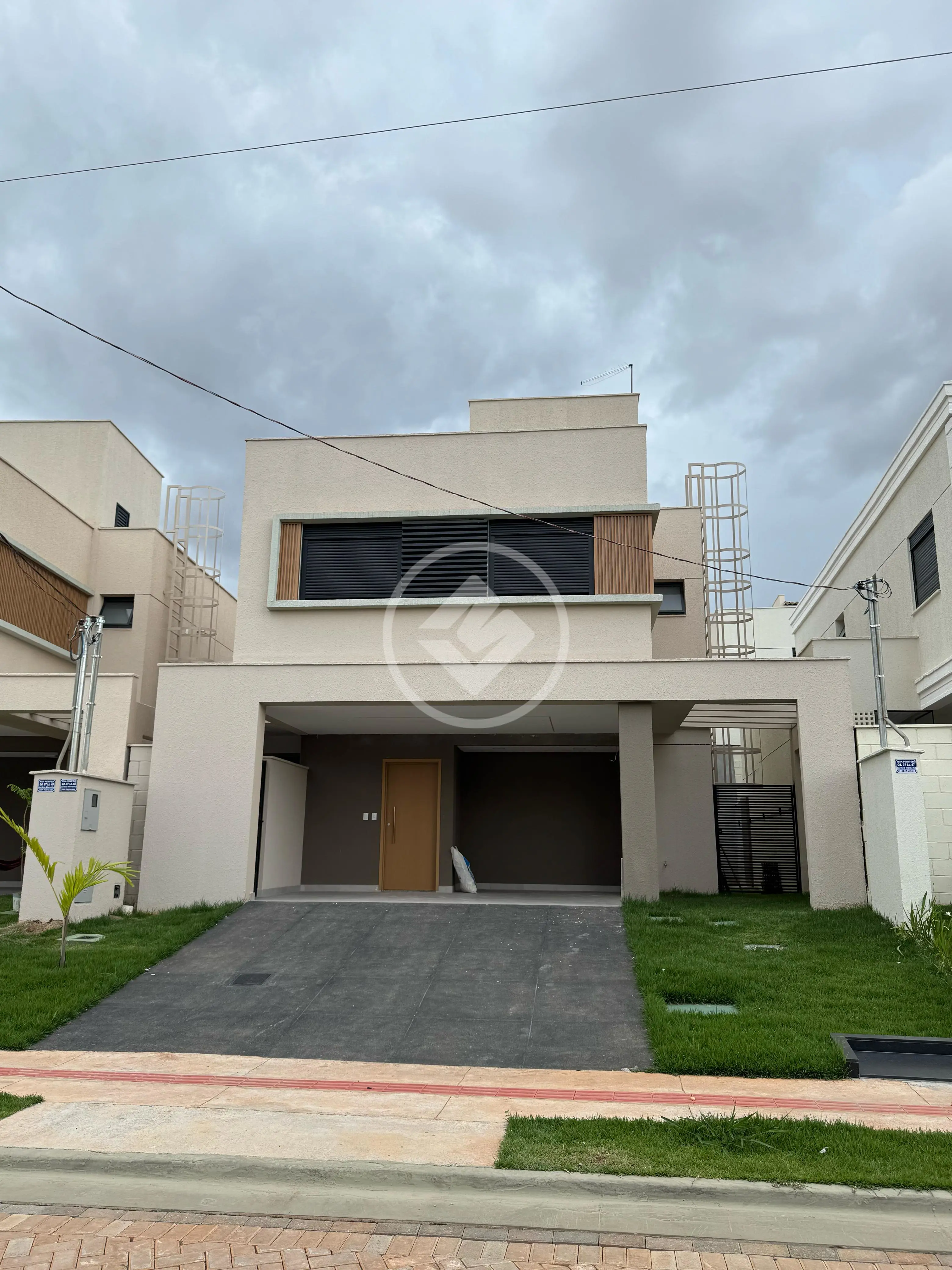 Casa Jardins Marselha, Aparecida de Goiânia - GO — foto 1