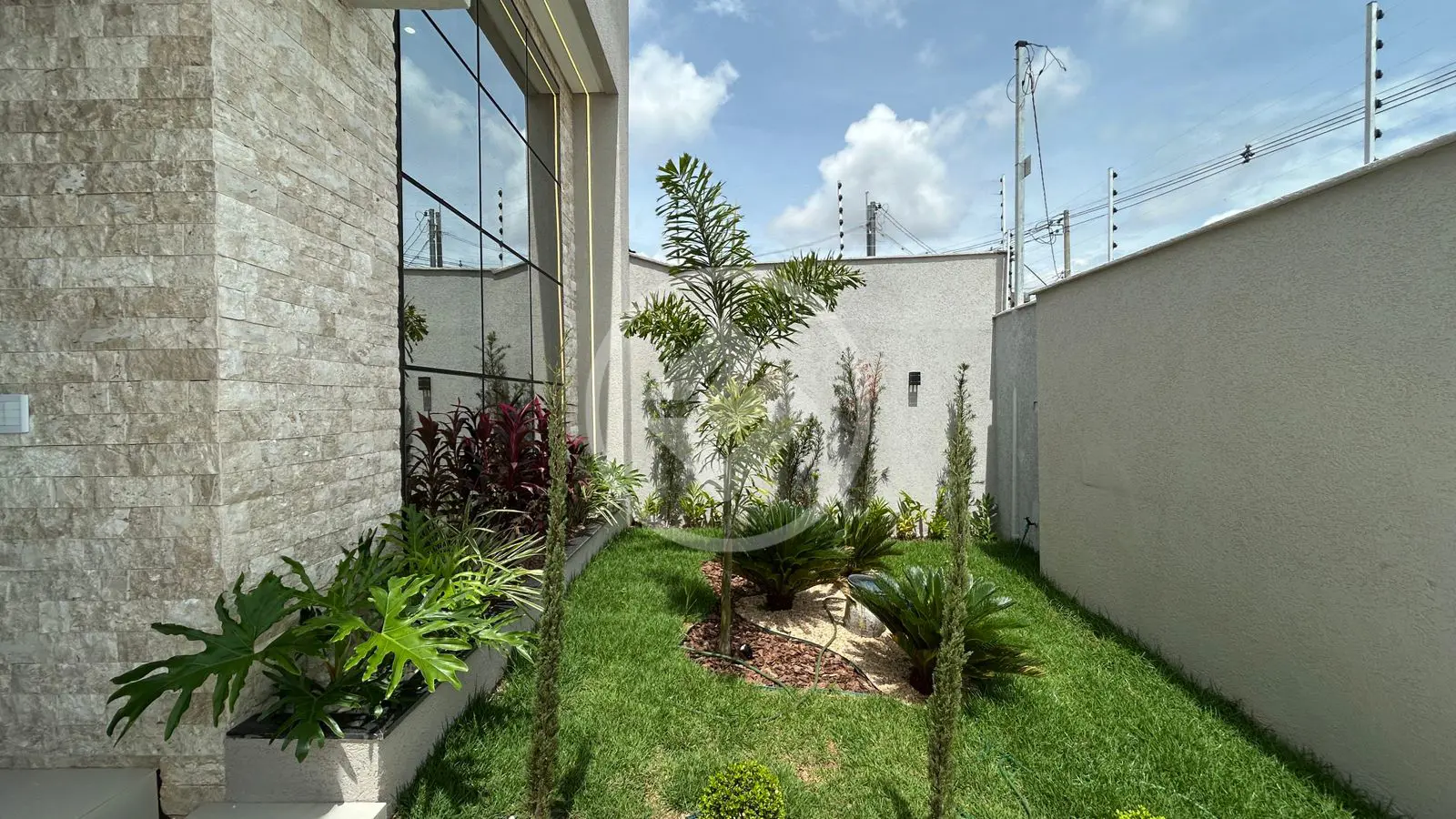 Imagem 2 - Casa em Setor Três Marias, Goiânia - GO