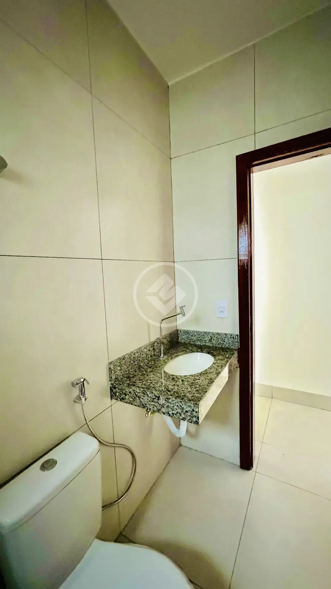 Image 2 - Casa em Residencial Santa Fé, Goiânia - GO