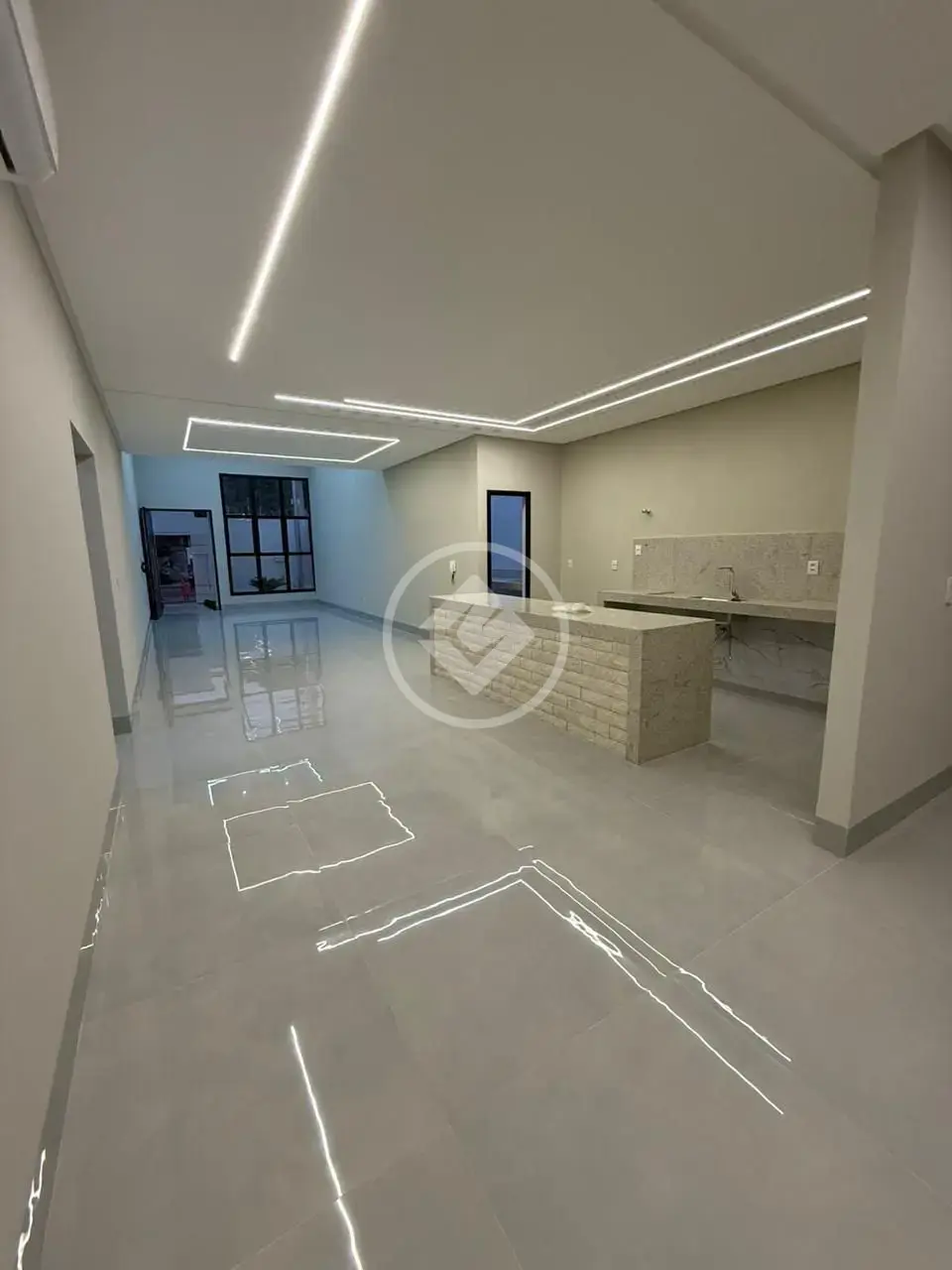 Imagem 2 - Casa em Jardim Vila Boa, Goiânia - GO