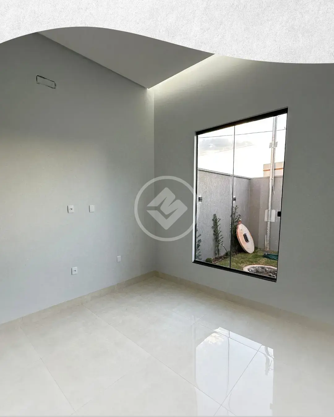 Image 2 - Casa em Vila Santos Dumont, Aparecida de Goiânia - GO