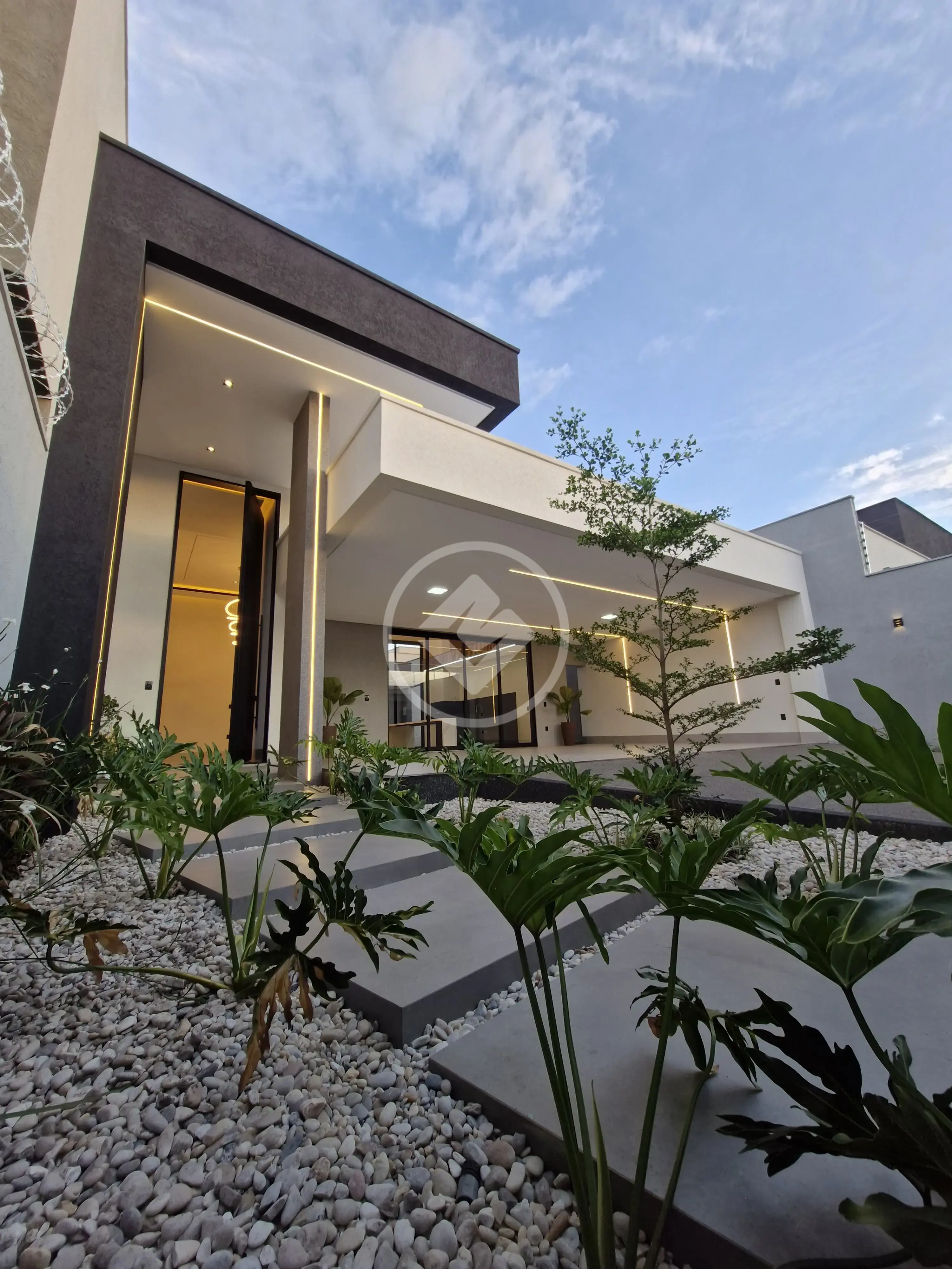 Imagem 1 - Casa em Moinho dos Ventos, Goiânia - GO