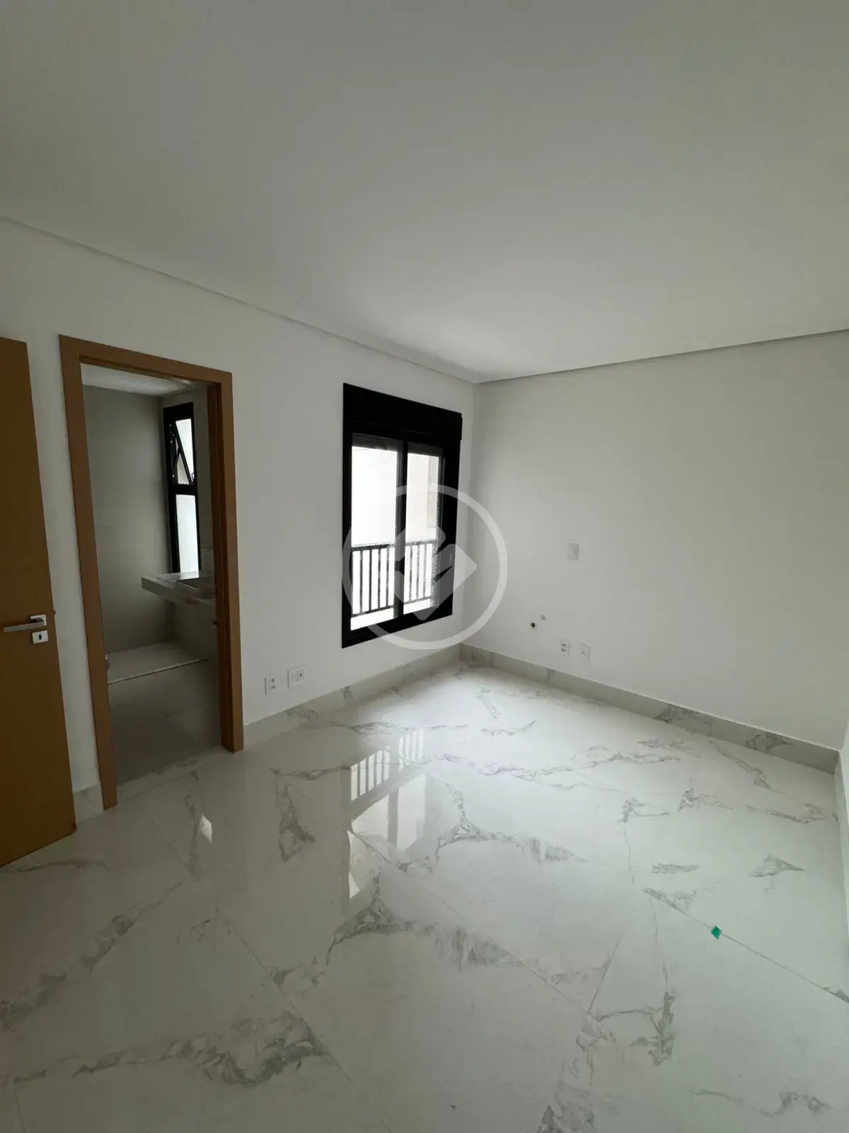 Imagem 5 - Apartamento em Setor Oeste, Goiânia - GO