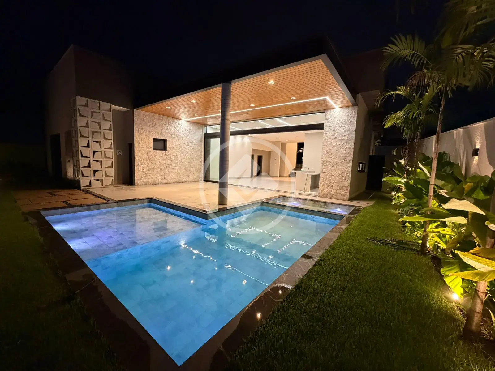 Imagem 2 - Casa Condomínio em Parque Cidade, Goiânia - GO