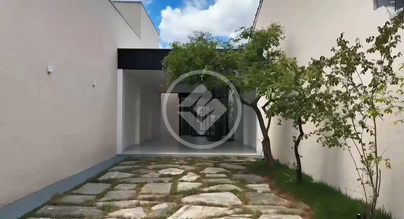 Imagem 1 - Casa em Jardim Planalto, Goiânia - GO