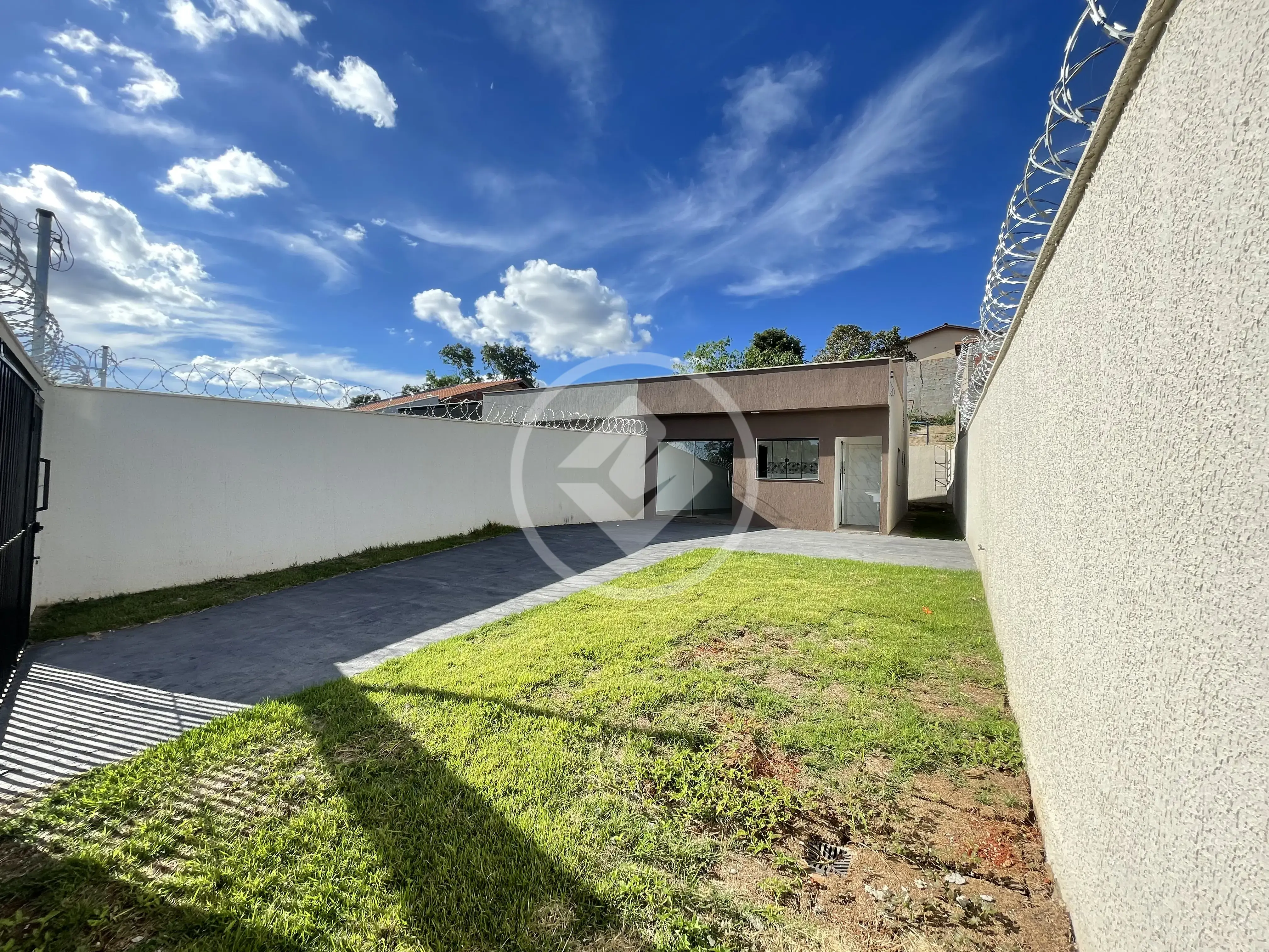 Image 2 - Casa em Itapoã, Aparecida de Goiânia - GO