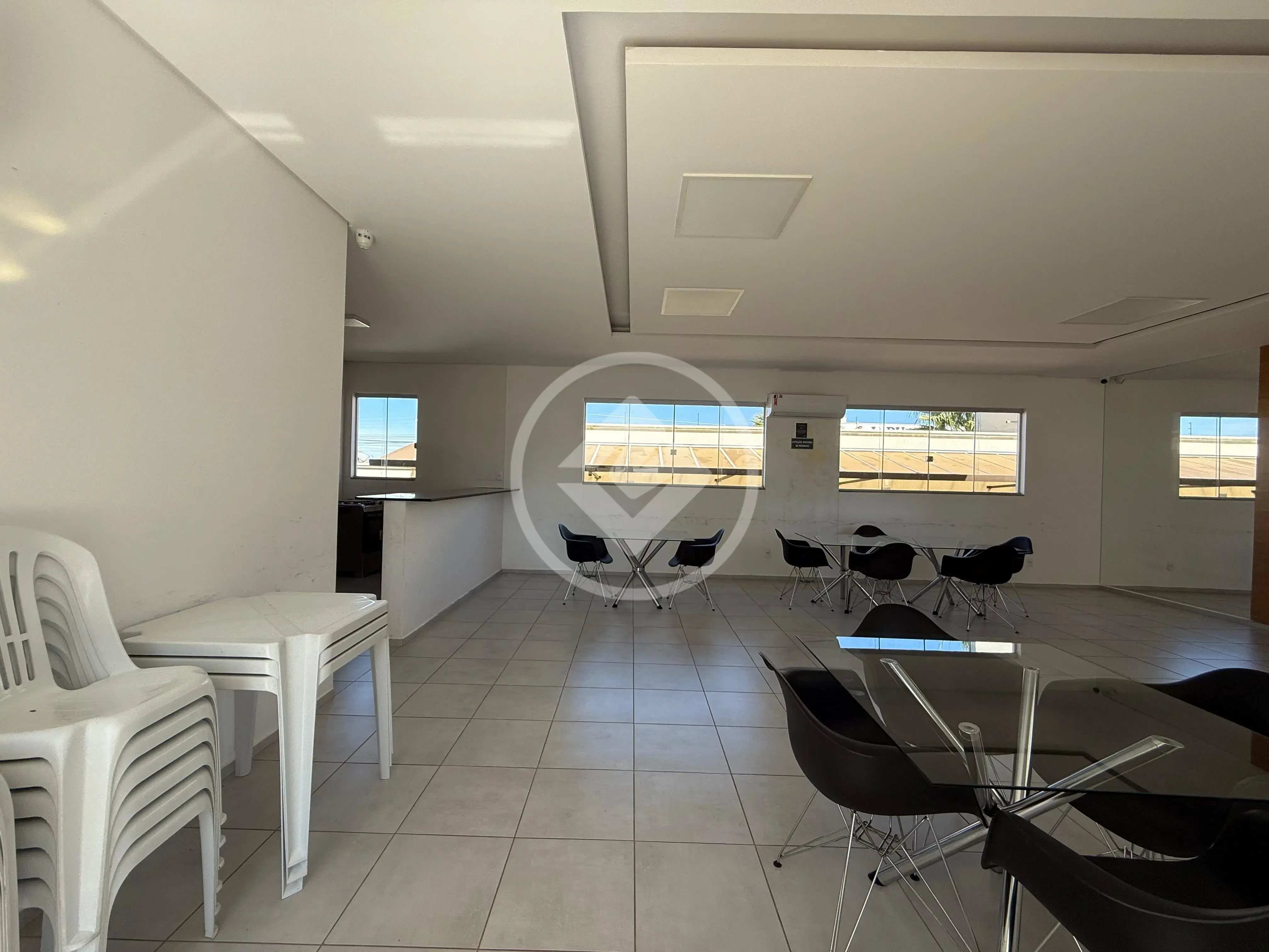 Imagem 3 - Apartamento em Chácaras São Pedro, Aparecida de Goiânia - GO