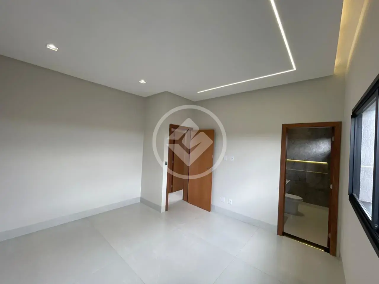 Imagem 1 - Casa Condomínio em Distrito Agroindustrial, Senador Canedo - GO