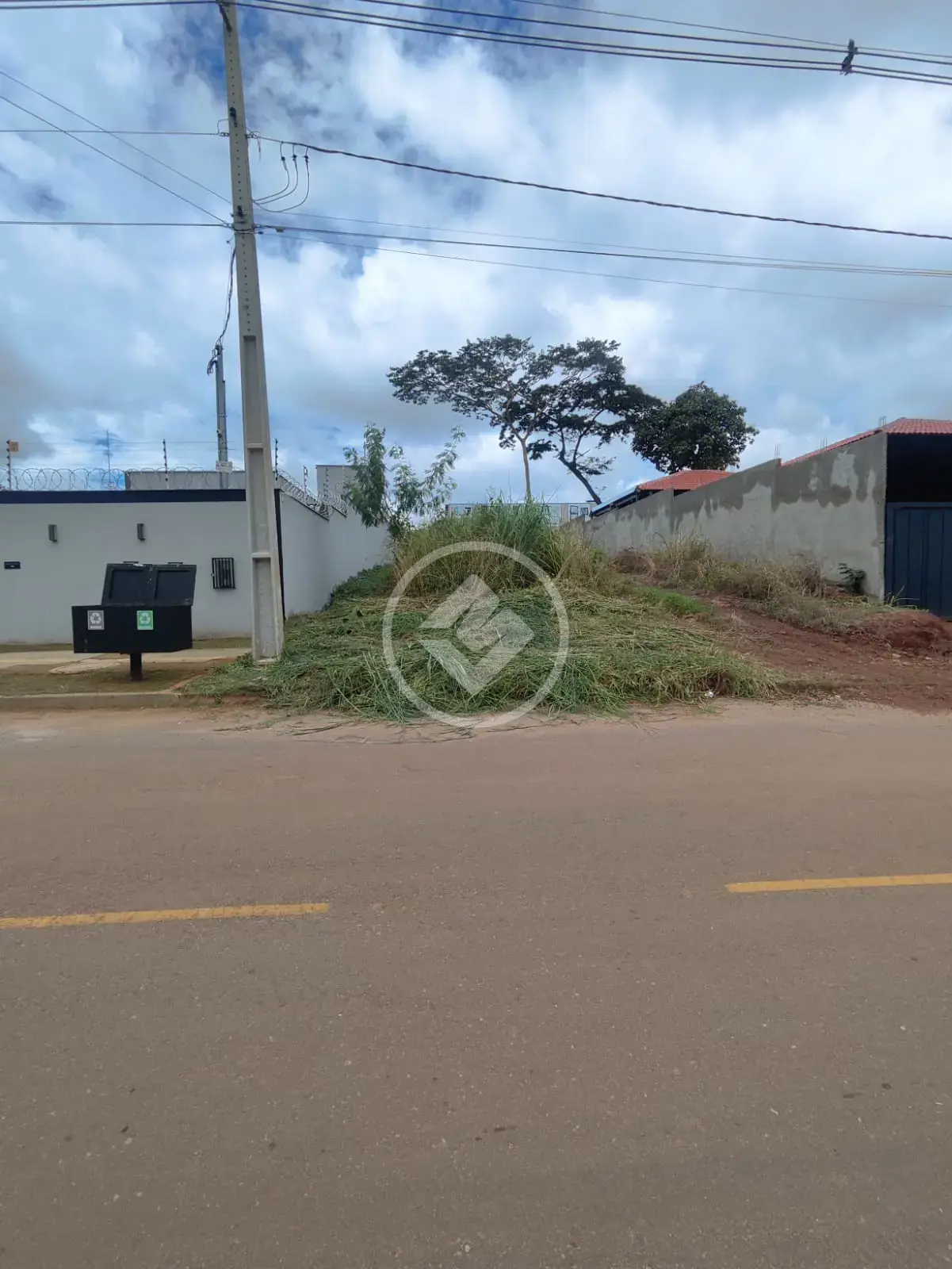 Image 2 - Terreno Comercial em Setor Faicalville, Goiânia - GO
