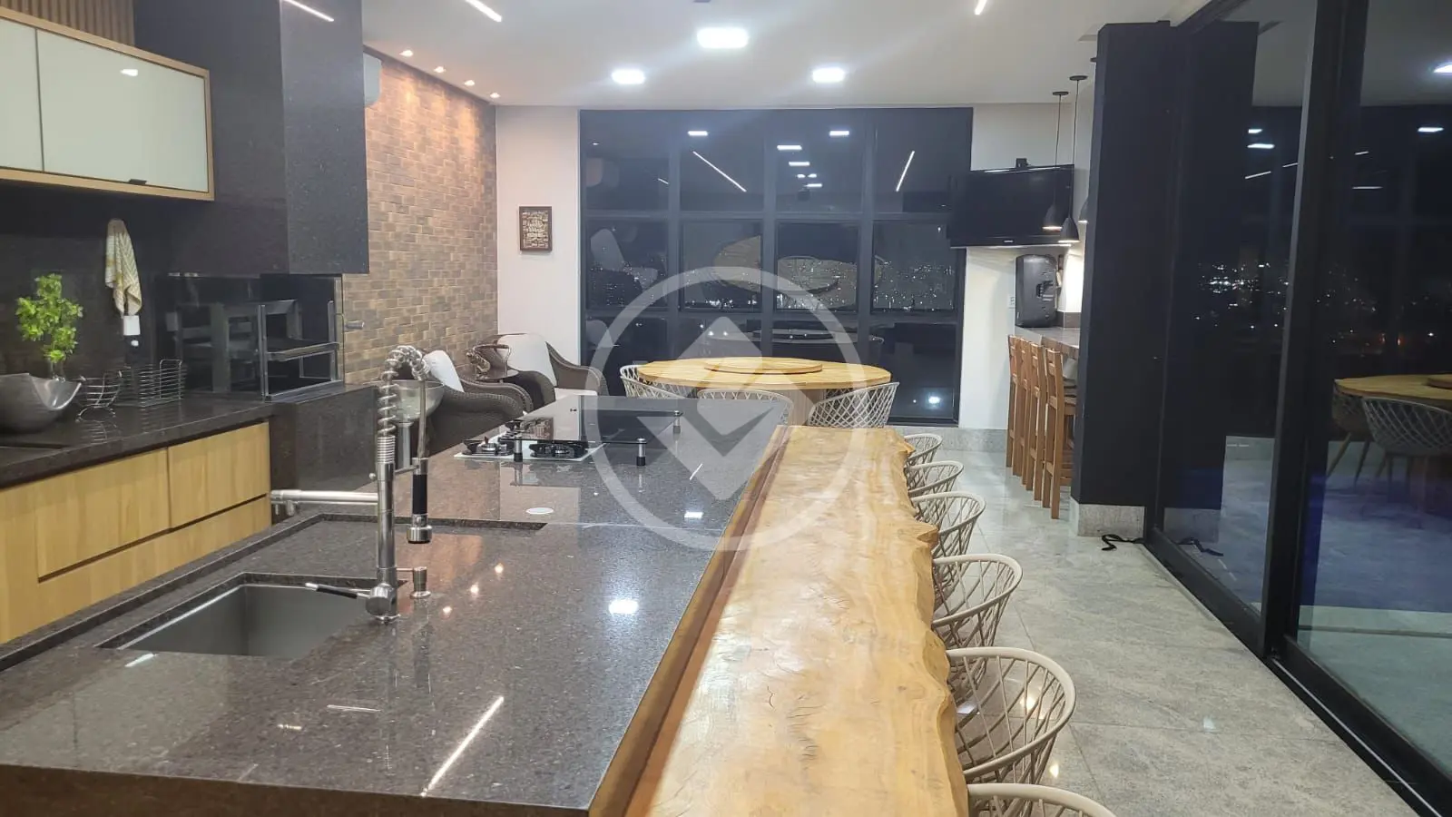 Imagem 2 - Casa Condomínio em Residencial Parque Mendanha, Goiânia - GO