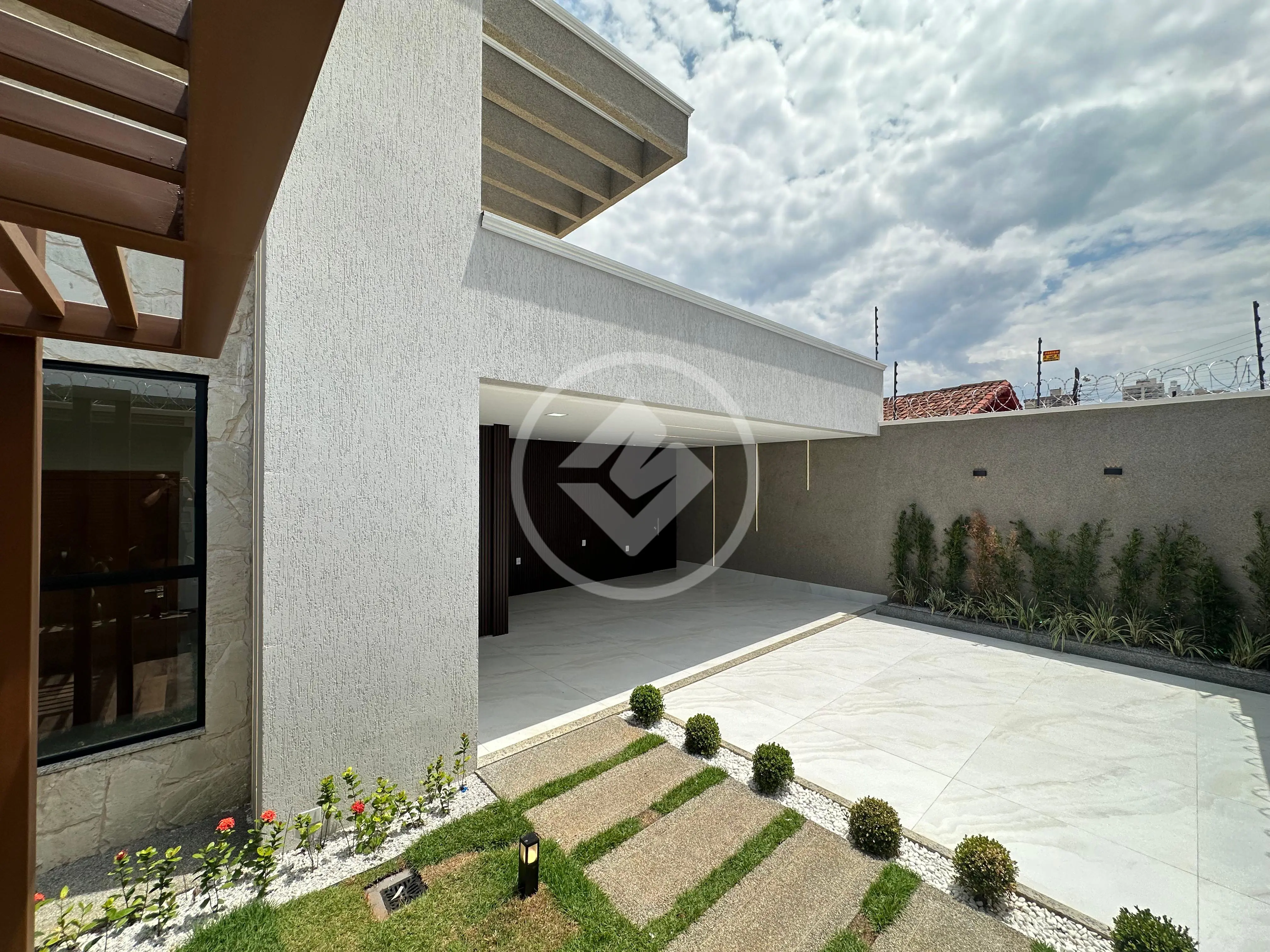 Casa Jardim América, Goiânia - GO — foto 1