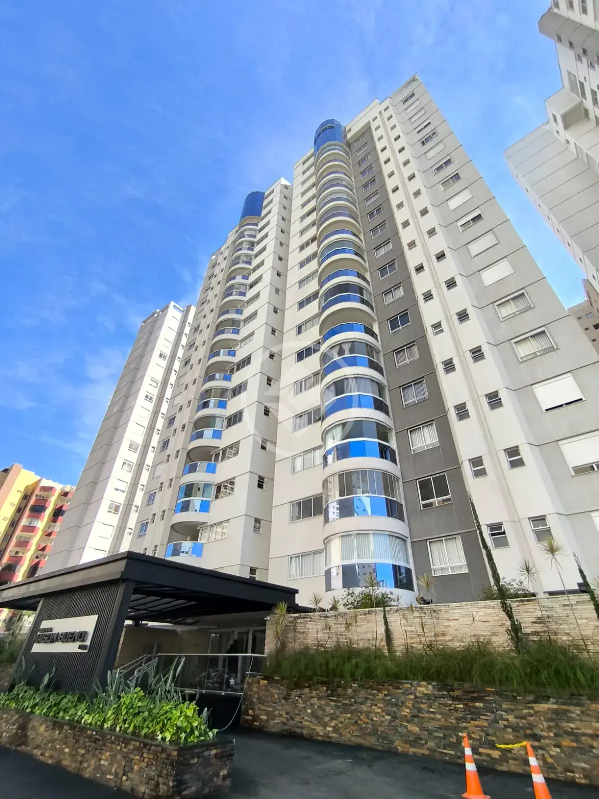 Image 2 - Apartamento em Setor Bueno, Goiânia - GO