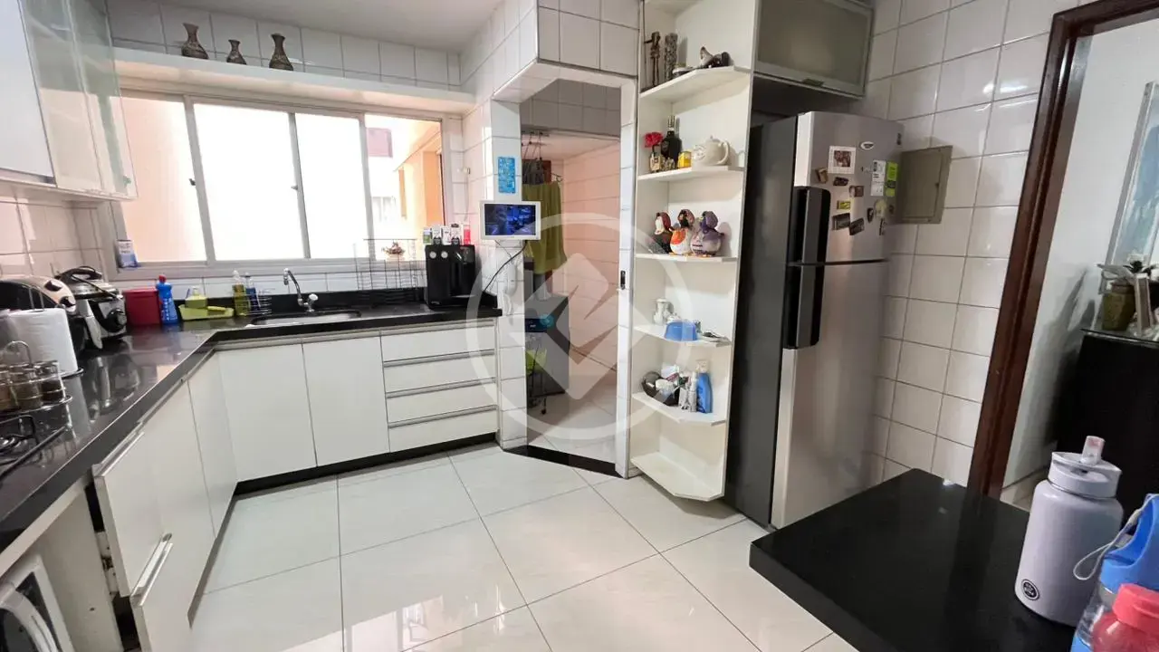 Image 2 - Apartamento em Setor Bueno, Goiânia - GO