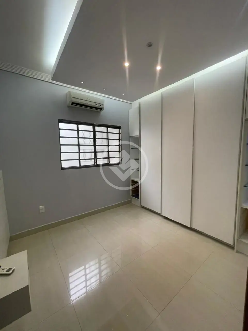 Image 2 - Casa em Setor Parque Anhanguera, Goiânia - GO