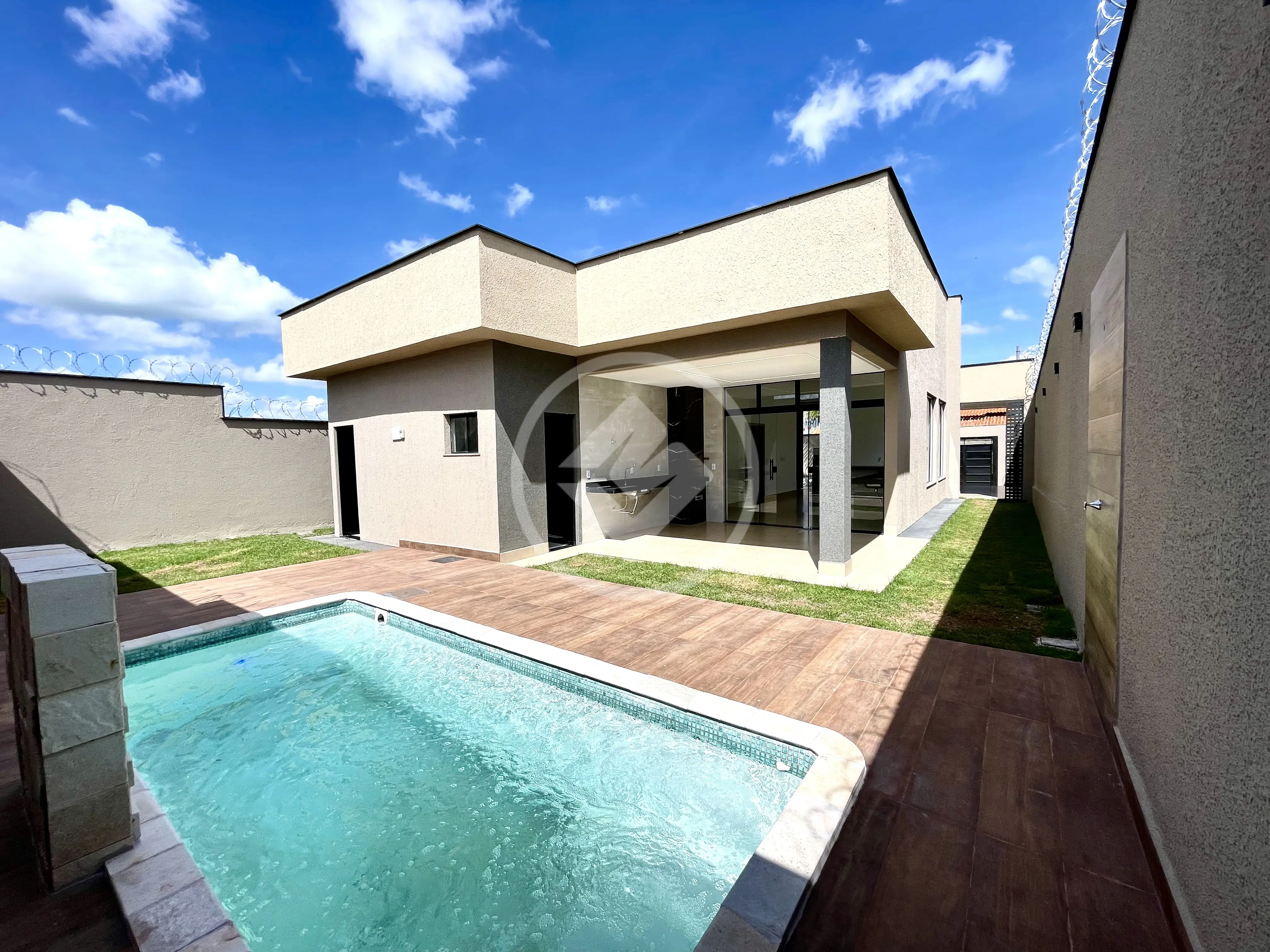 Casa Residencial Marília, Senador Canedo - GO — foto 1