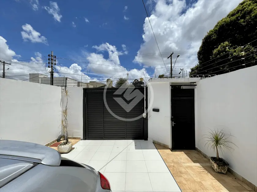 Imagem 2 - Casa em Jardim América, Goiânia - GO