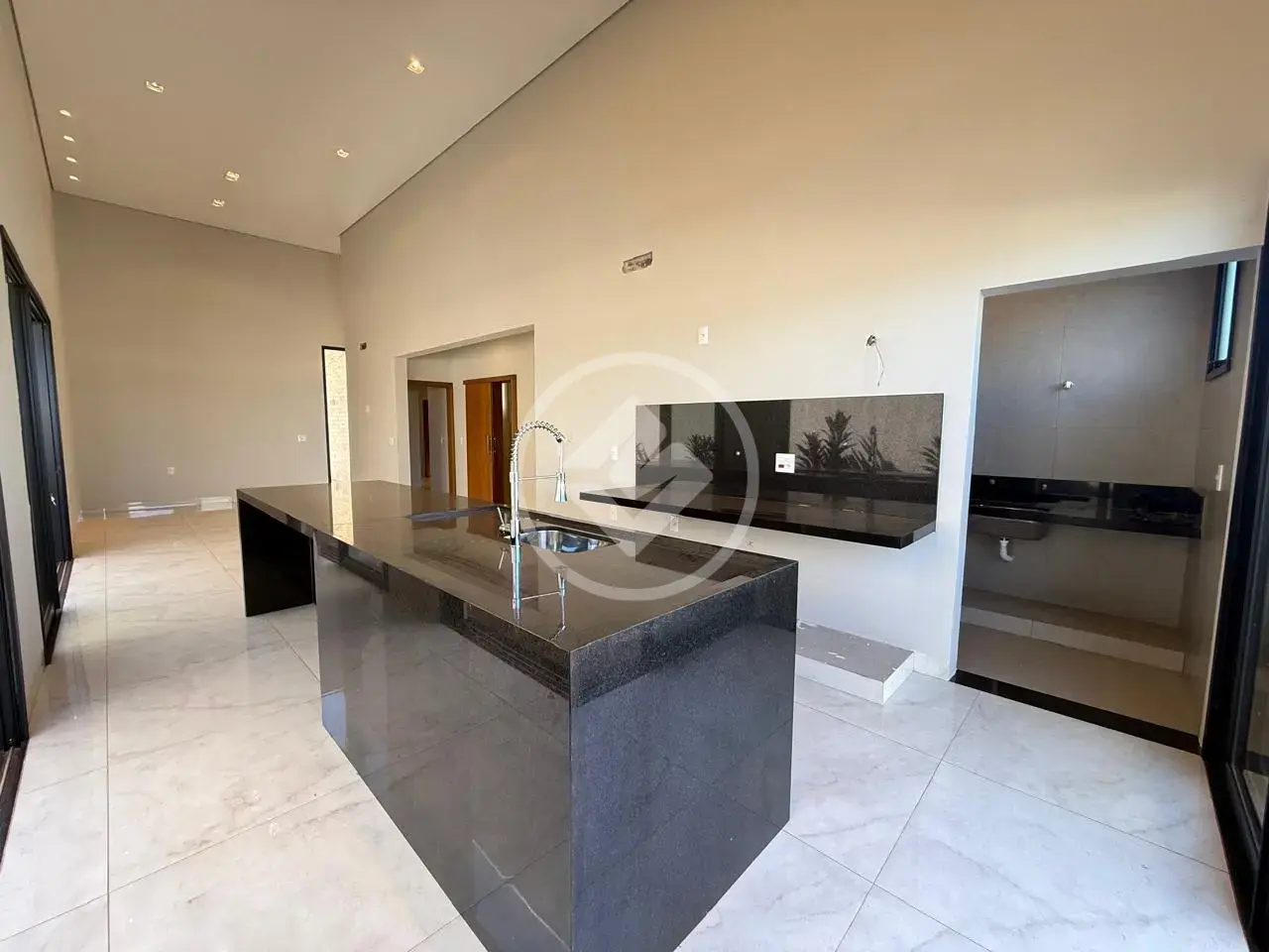 Imagem 4 - Casa Condomínio em Condomínio Residencial Madri, Jardinópolis - SP