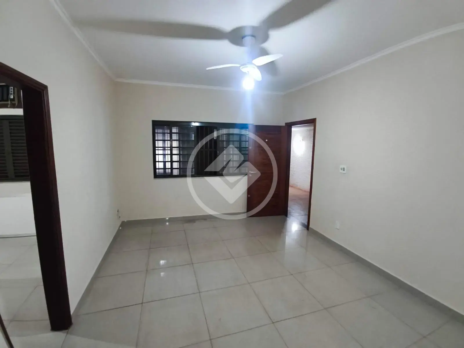 Image 2 - Casa em Vila Tibério, Ribeirão Preto - SP
