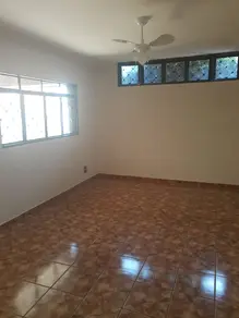 Casa Conjunto Habitacional José Roberto Téo, Ribeirão Preto - SP — foto 2