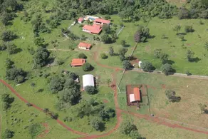 Imagem 2 - Fazenda em Zona Rural, Cajuru - SP