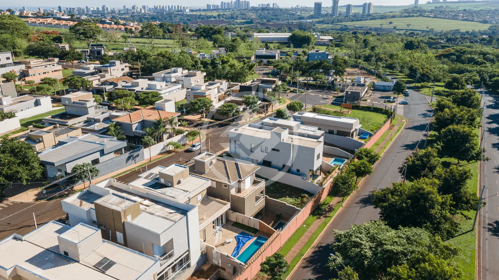 Imagem 2 - Terreno Condomínio em VILA DO GOLFE, Ribeirão Preto - SP