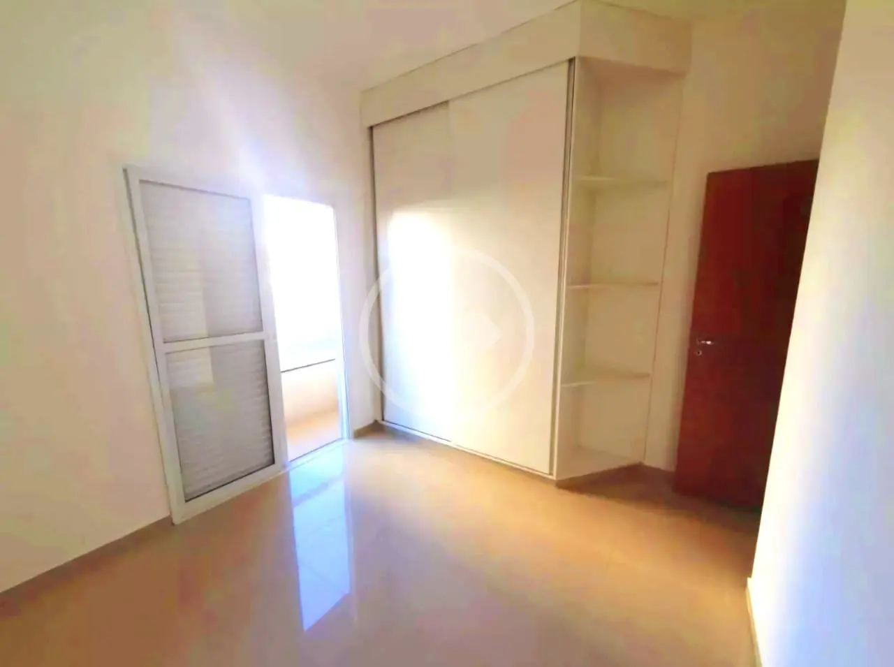 Apartamento Condomínio Itamaraty, Ribeirão Preto - SP — foto 1